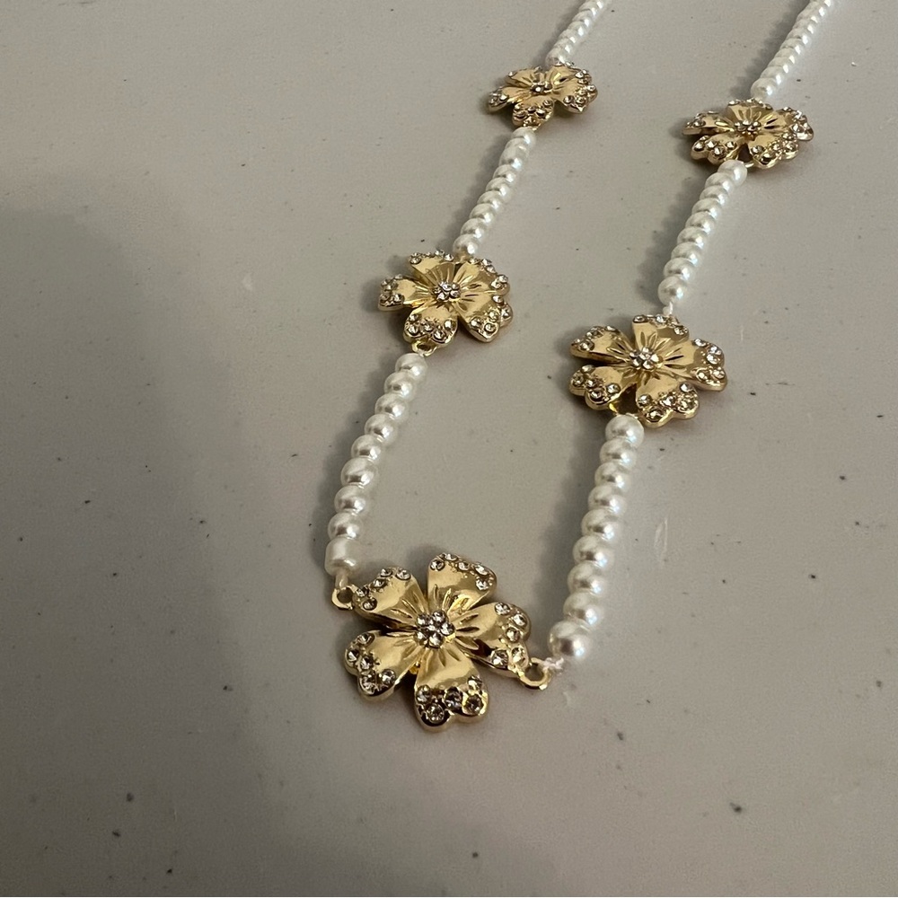 SUGARFIX by BaubleBar Gold and Pearl Butterfly Necklace - Picture 6 of 7